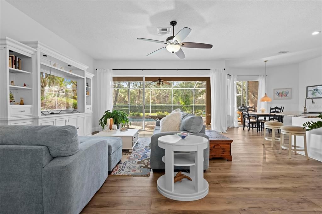 待售: $429,000 (3 贝兹, 2 浴室, 2060 平方英尺)