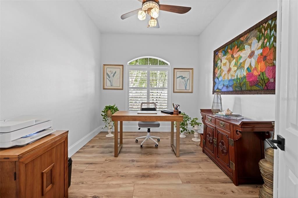 待售: $429,000 (3 贝兹, 2 浴室, 2060 平方英尺)