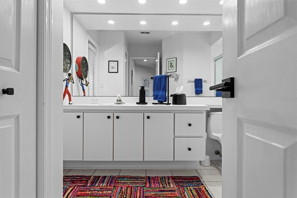 待售: $429,000 (3 贝兹, 2 浴室, 2060 平方英尺)