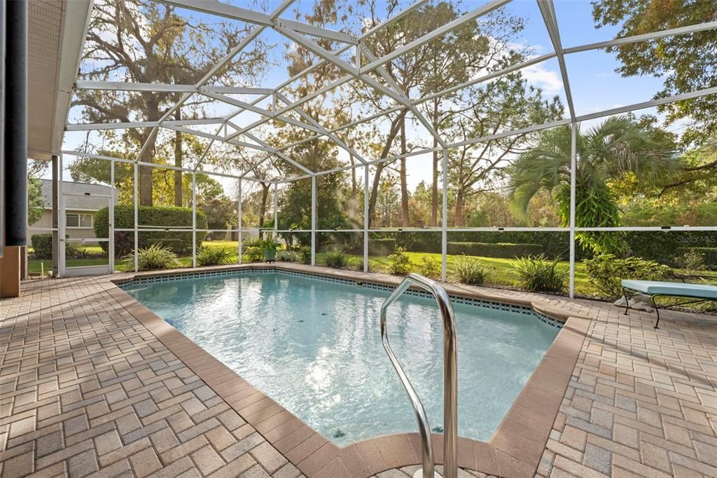 待售: $429,000 (3 贝兹, 2 浴室, 2060 平方英尺)