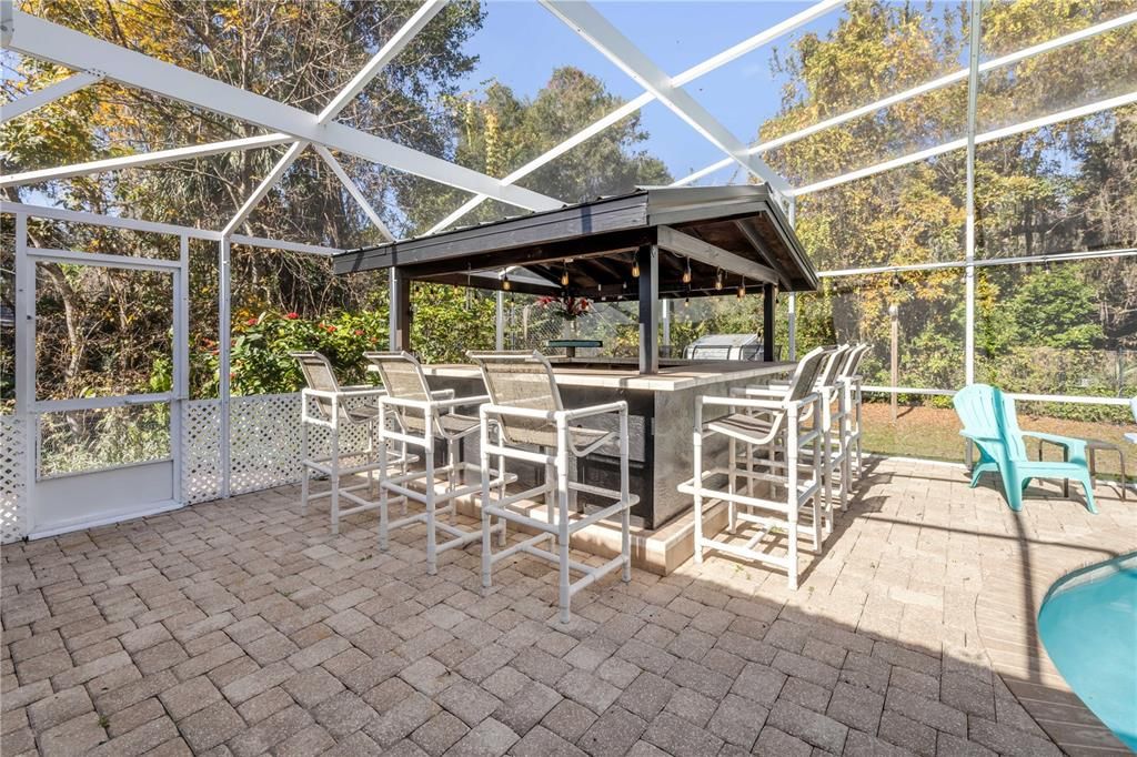 For Sale: $559,900 (3 beds, 2 baths, 1617 Square Feet)