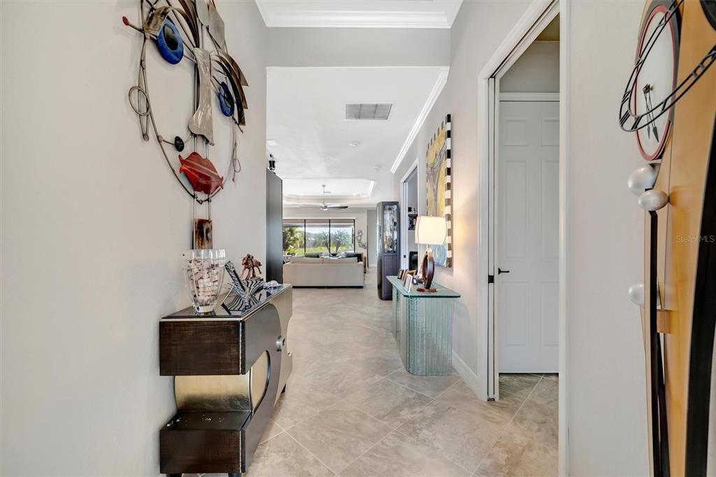 待售: $925,000 (3 贝兹, 2 浴室, 2019 平方英尺)