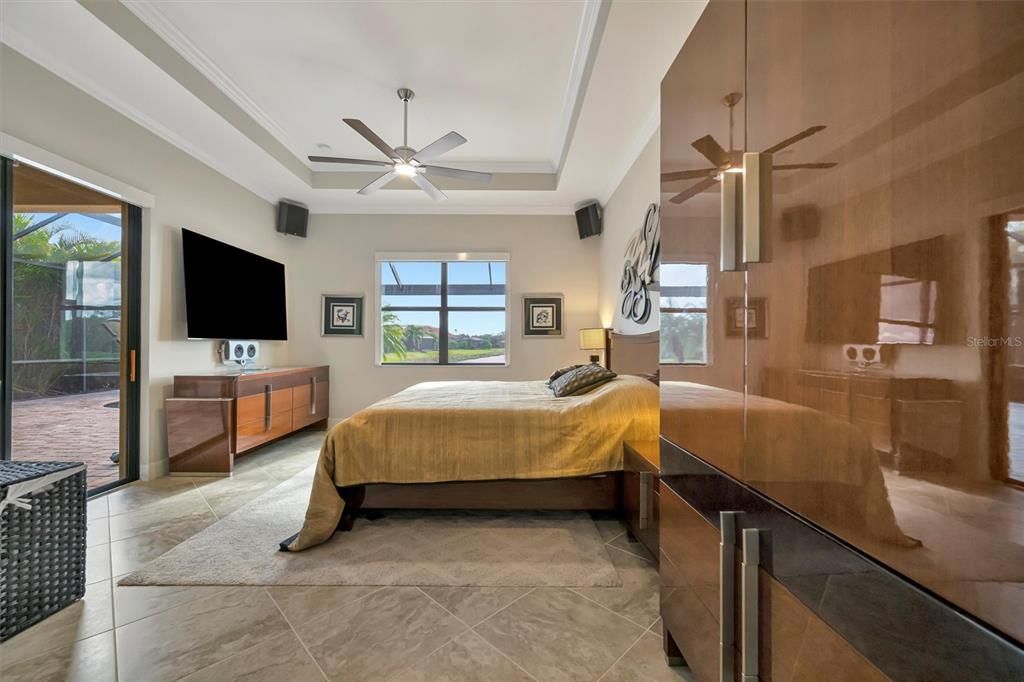 待售: $925,000 (3 贝兹, 2 浴室, 2019 平方英尺)