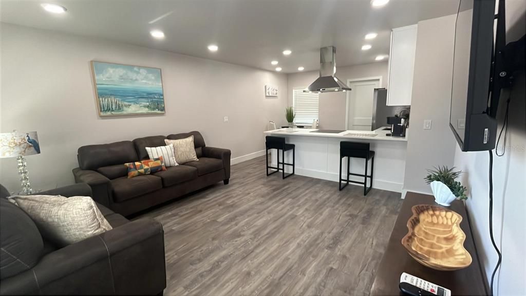 For Sale: $1,050,000 (5 beds, 0 baths, 2012 Square Feet)