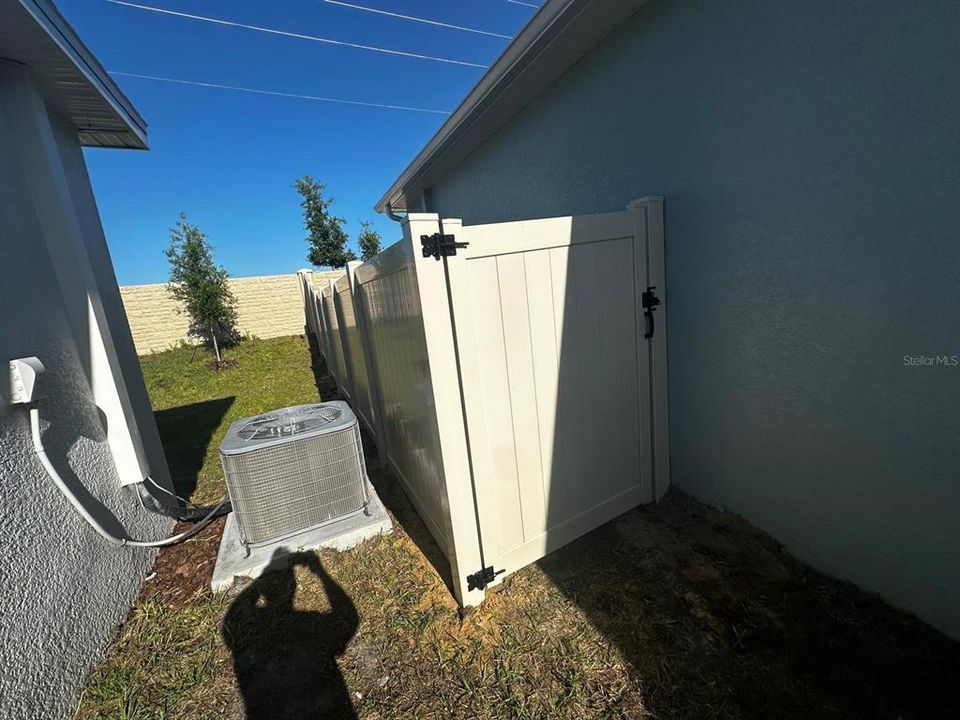 出租: $2,650 (4 贝兹, 3 浴室, 2135 平方英尺)