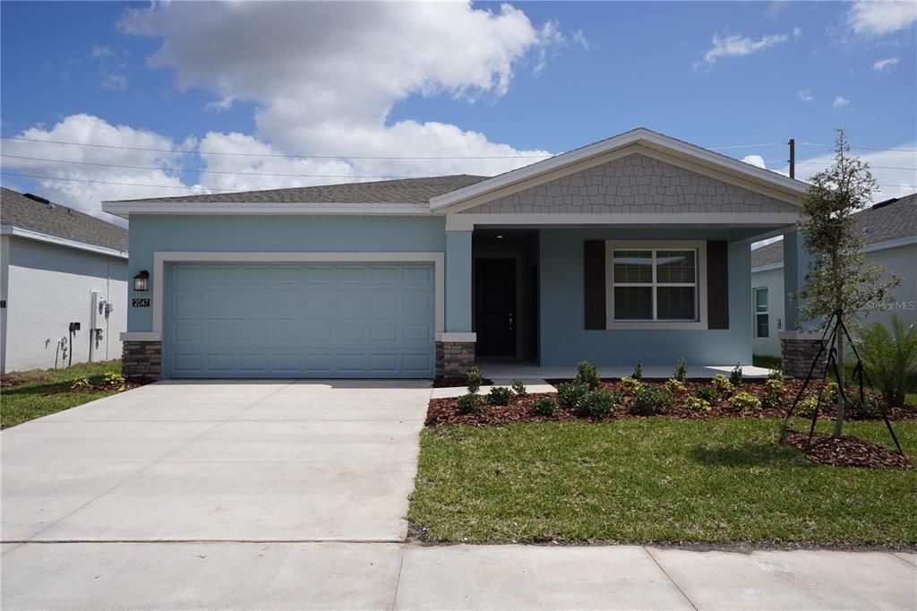 出租: $2,650 (4 贝兹, 3 浴室, 2135 平方英尺)