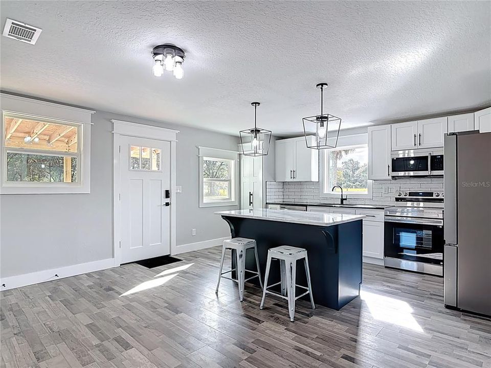 For Sale: $72,000 (0 beds, 0 baths, 1056 Square Feet)