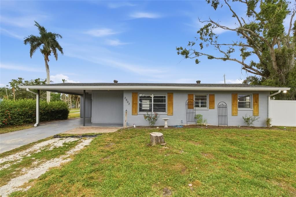 待售: $260,000 (3 贝兹, 1 浴室, 1021 平方英尺)