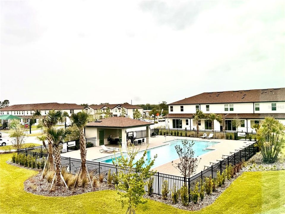 For Rent: $2,200 (3 beds, 2 baths, 1535 Square Feet)