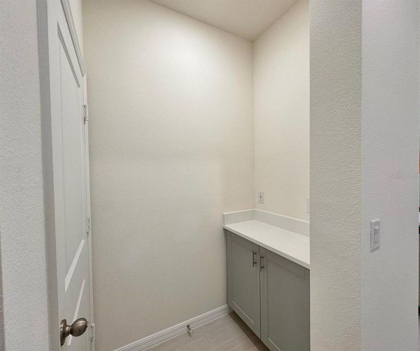 For Rent: $2,200 (3 beds, 2 baths, 1535 Square Feet)