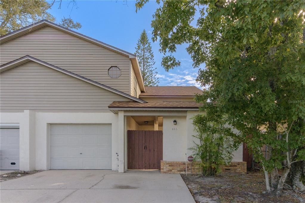 For Sale: $284,900 (2 beds, 2 baths, 1380 Square Feet)