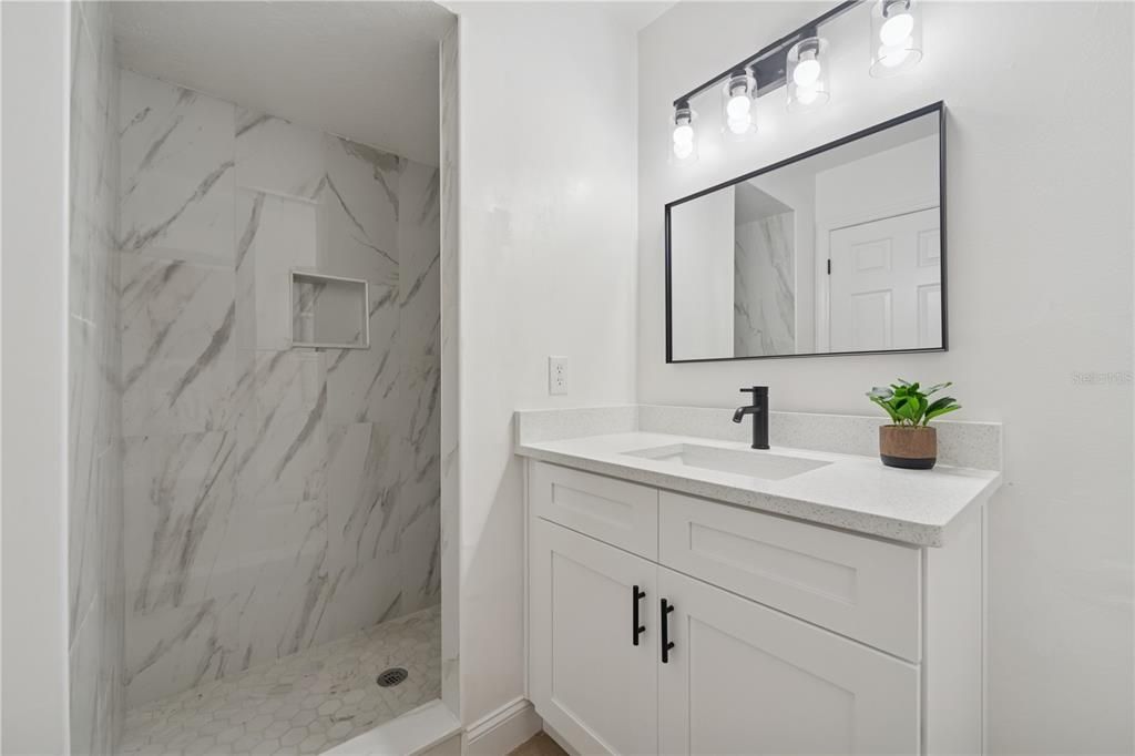 For Sale: $284,900 (2 beds, 2 baths, 1380 Square Feet)