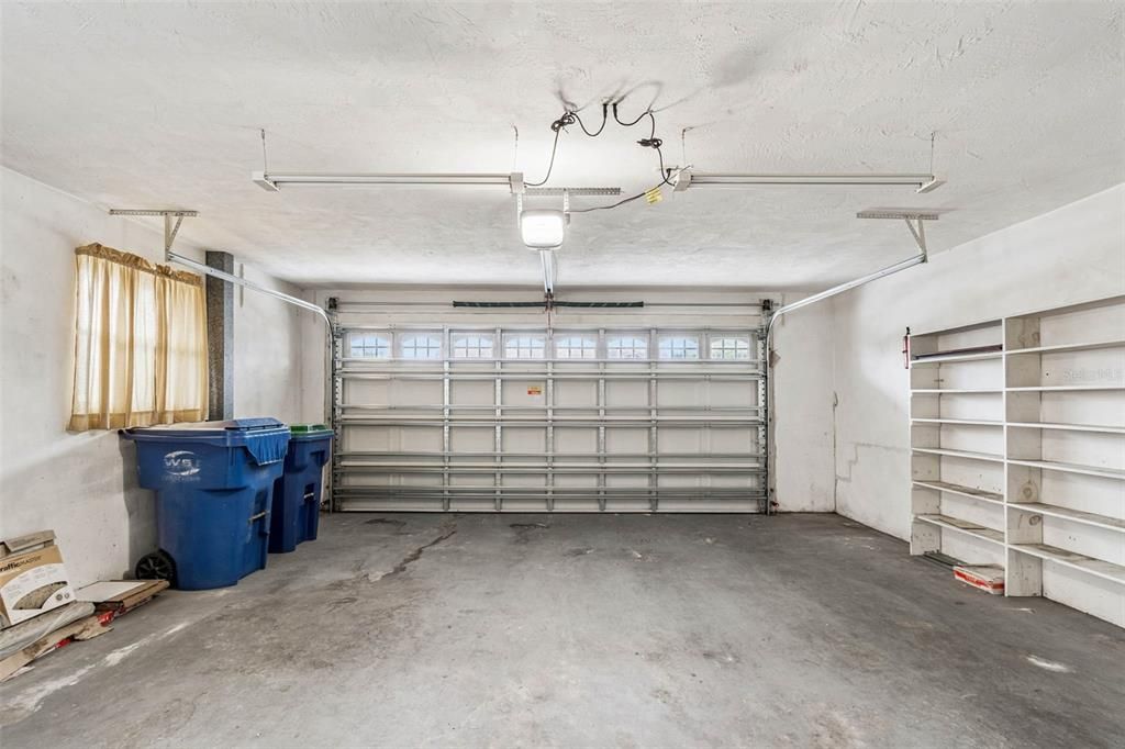 For Sale: $549,900 (3 beds, 2 baths, 2036 Square Feet)