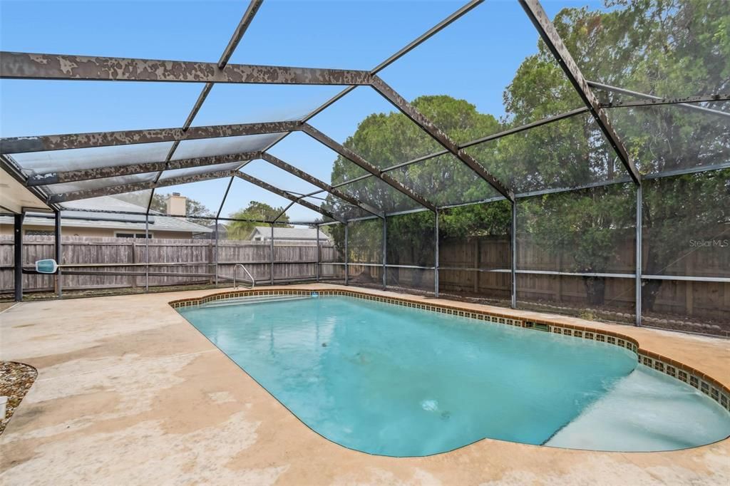 For Sale: $549,900 (3 beds, 2 baths, 2036 Square Feet)