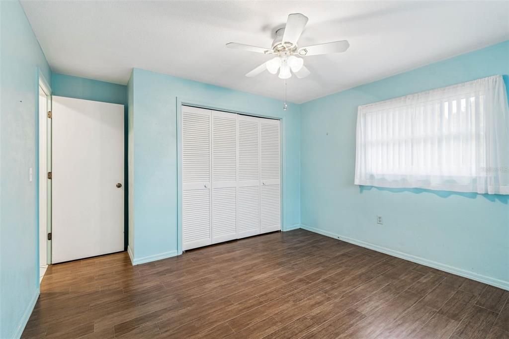 For Sale: $549,900 (3 beds, 2 baths, 2036 Square Feet)