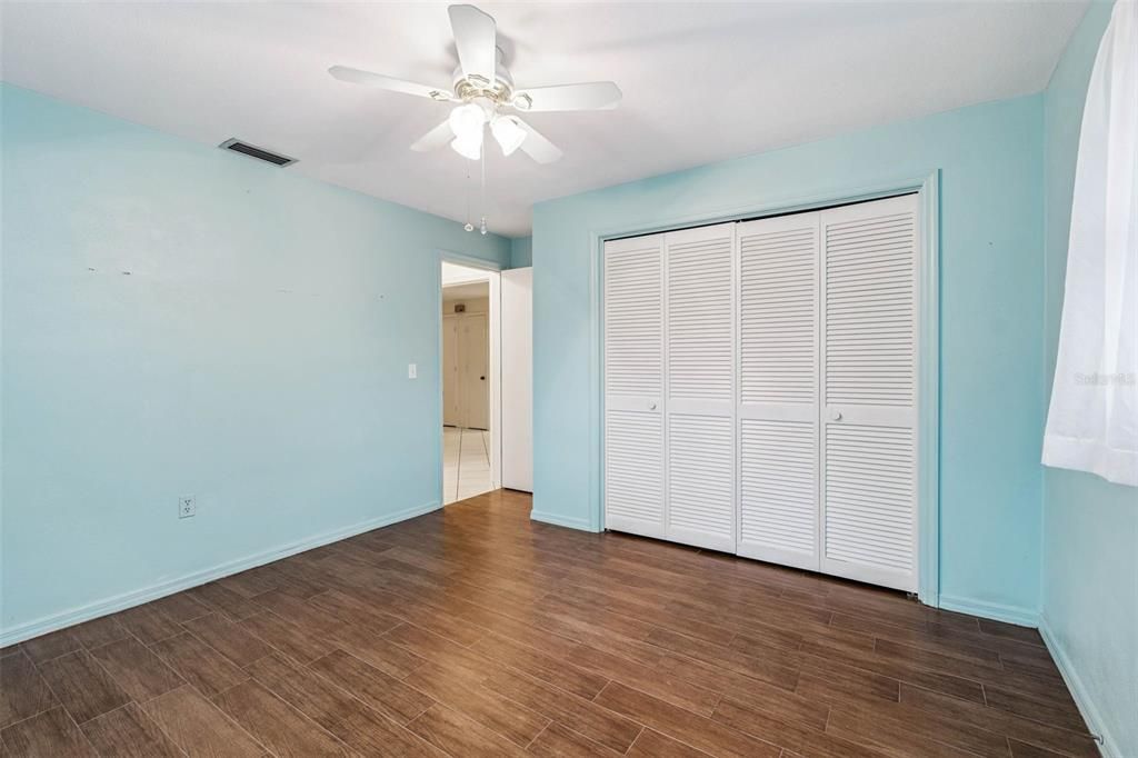 For Sale: $549,900 (3 beds, 2 baths, 2036 Square Feet)