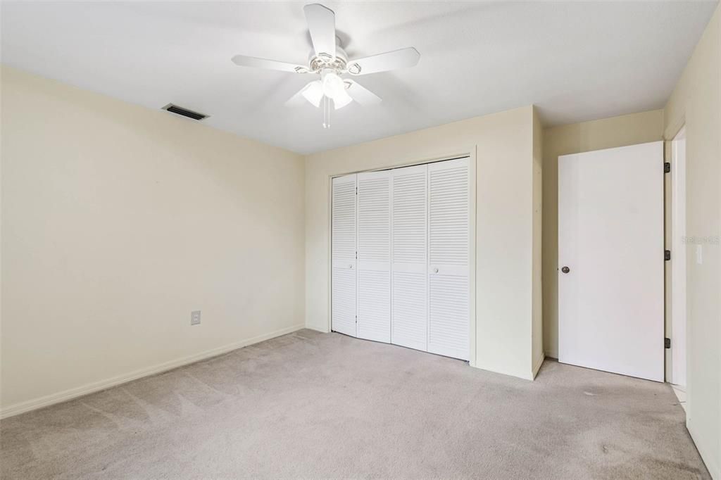 For Sale: $549,900 (3 beds, 2 baths, 2036 Square Feet)