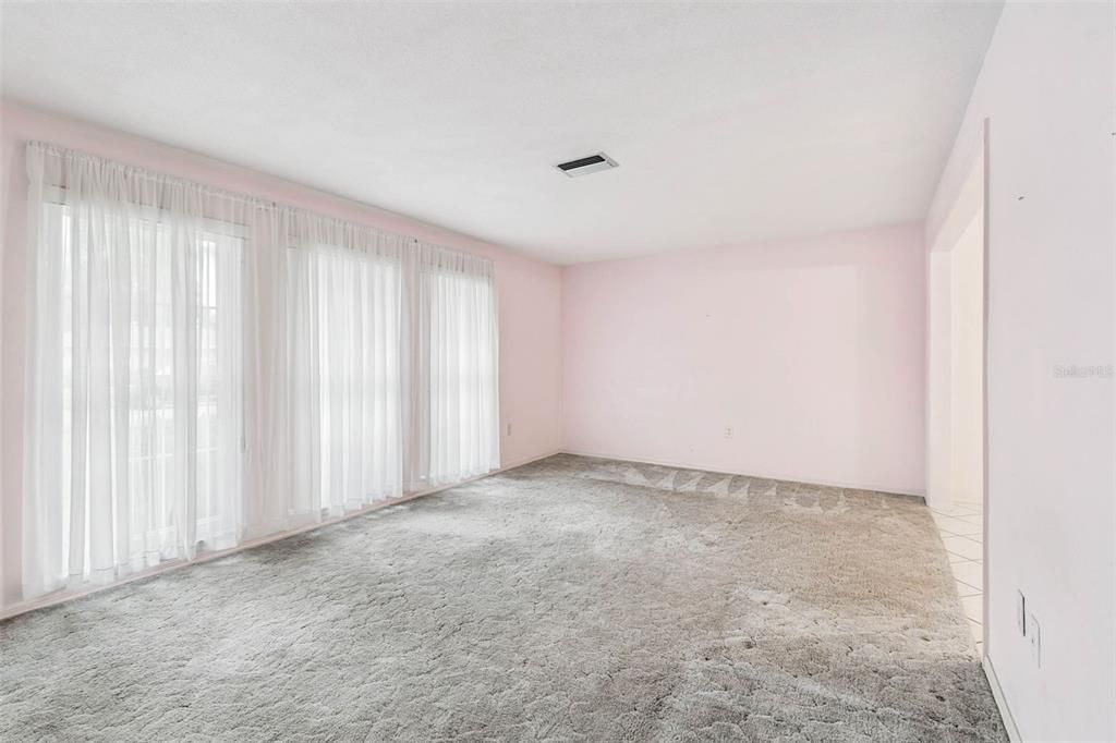 For Sale: $549,900 (3 beds, 2 baths, 2036 Square Feet)