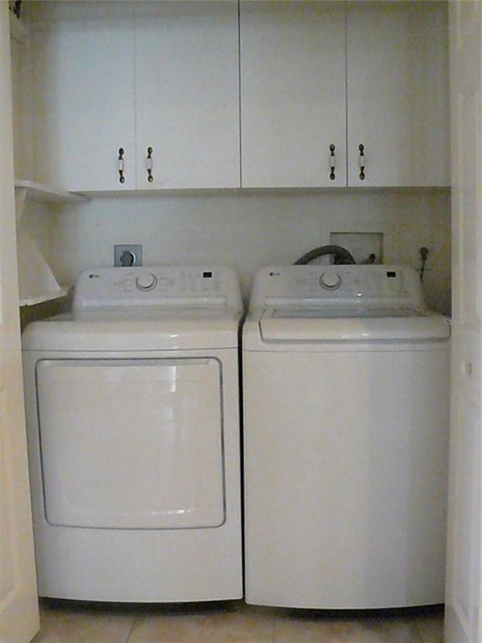 For Sale: $415,000 (4 beds, 2 baths, 1605 Square Feet)