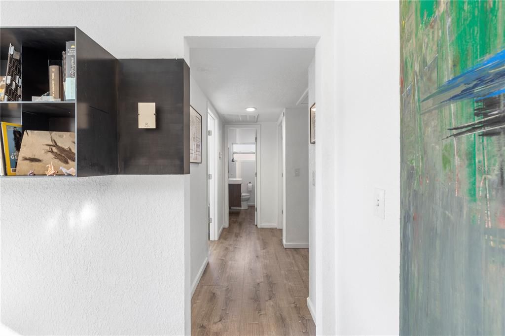 На продажу: $330,000 (3 спален, 1 ванн, 1305 Квадратных фут)