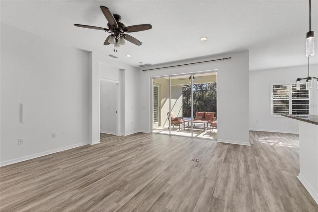 For Rent: $3,475 (4 beds, 3 baths, 2222 Square Feet)