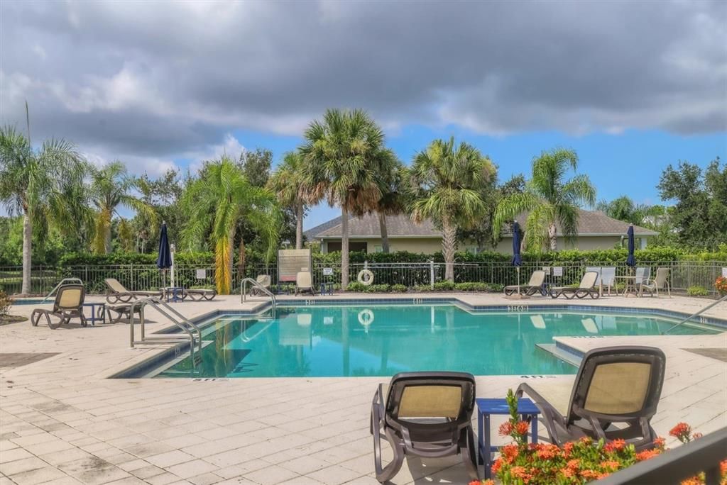 For Rent: $3,475 (4 beds, 3 baths, 2222 Square Feet)