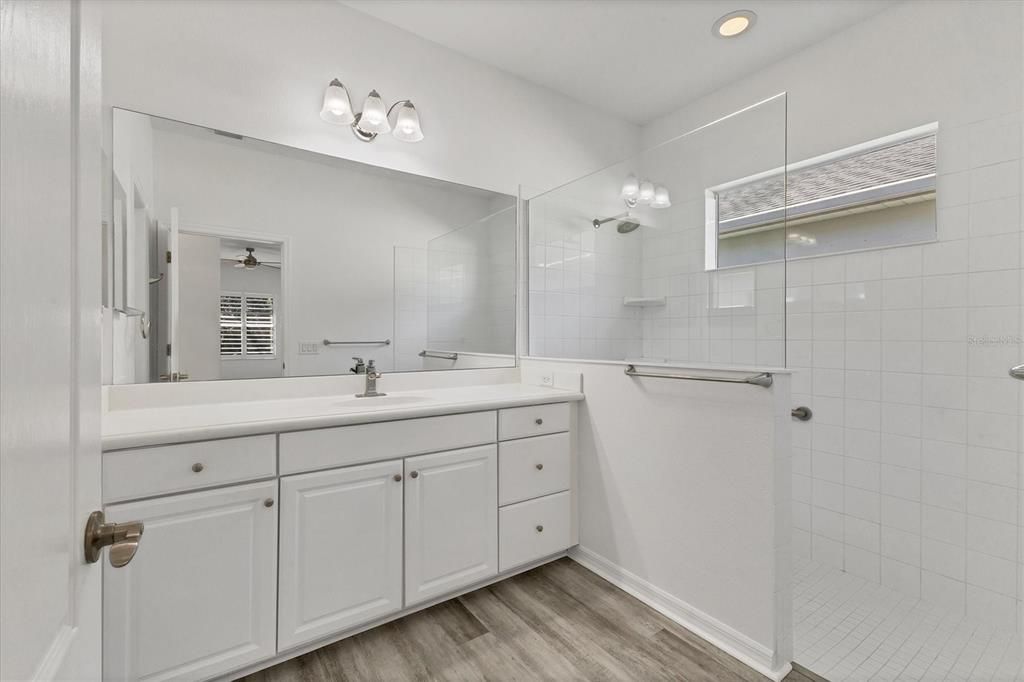 For Rent: $3,475 (4 beds, 3 baths, 2222 Square Feet)