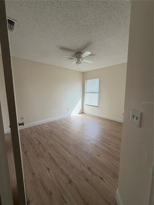 For Rent: $2,700 (4 beds, 2 baths, 2164 Square Feet)
