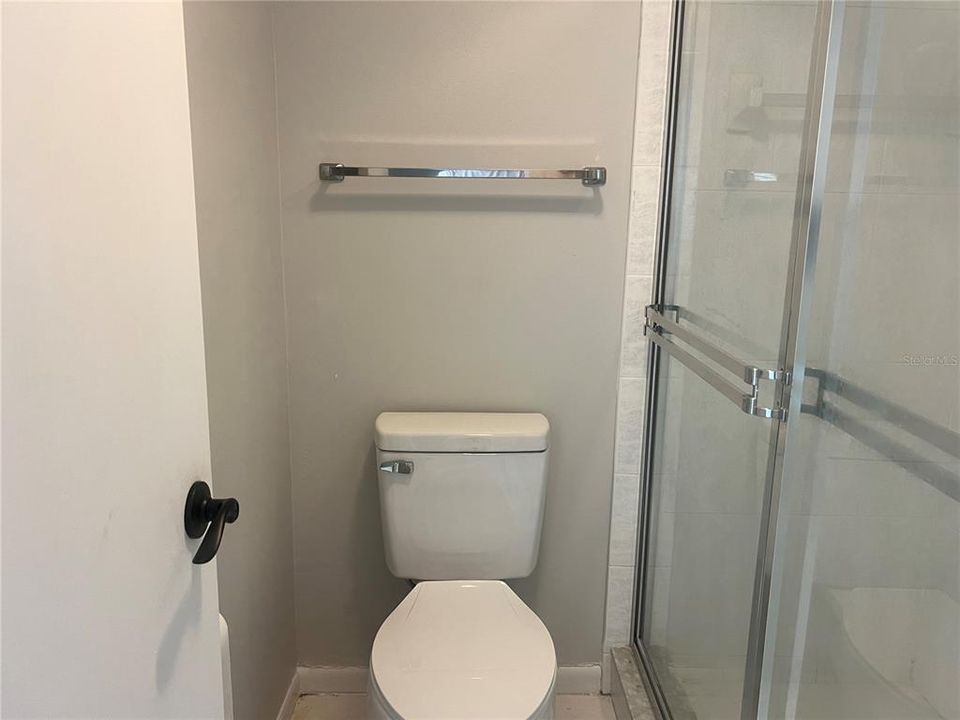 На продажу: $249,000 (2 спален, 2 ванн, 1313 Квадратных фут)