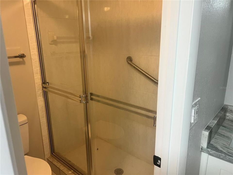 На продажу: $249,000 (2 спален, 2 ванн, 1313 Квадратных фут)