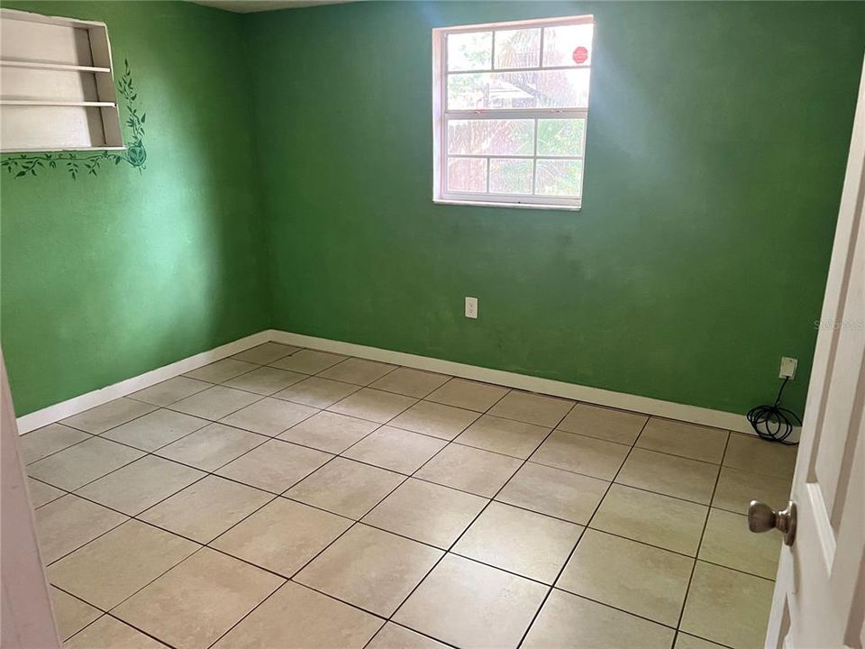 For Sale: $235,000 (4 beds, 2 baths, 2010 Square Feet)