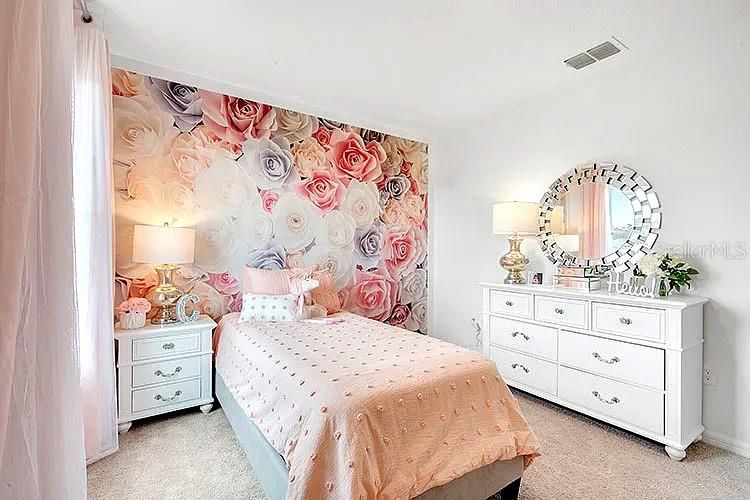 В аренду: $3,490 (5 спален, 3 ванн, 2807 Квадратных фут)