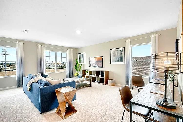 В аренду: $3,490 (5 спален, 3 ванн, 2807 Квадратных фут)