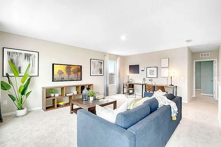 В аренду: $3,490 (5 спален, 3 ванн, 2807 Квадратных фут)