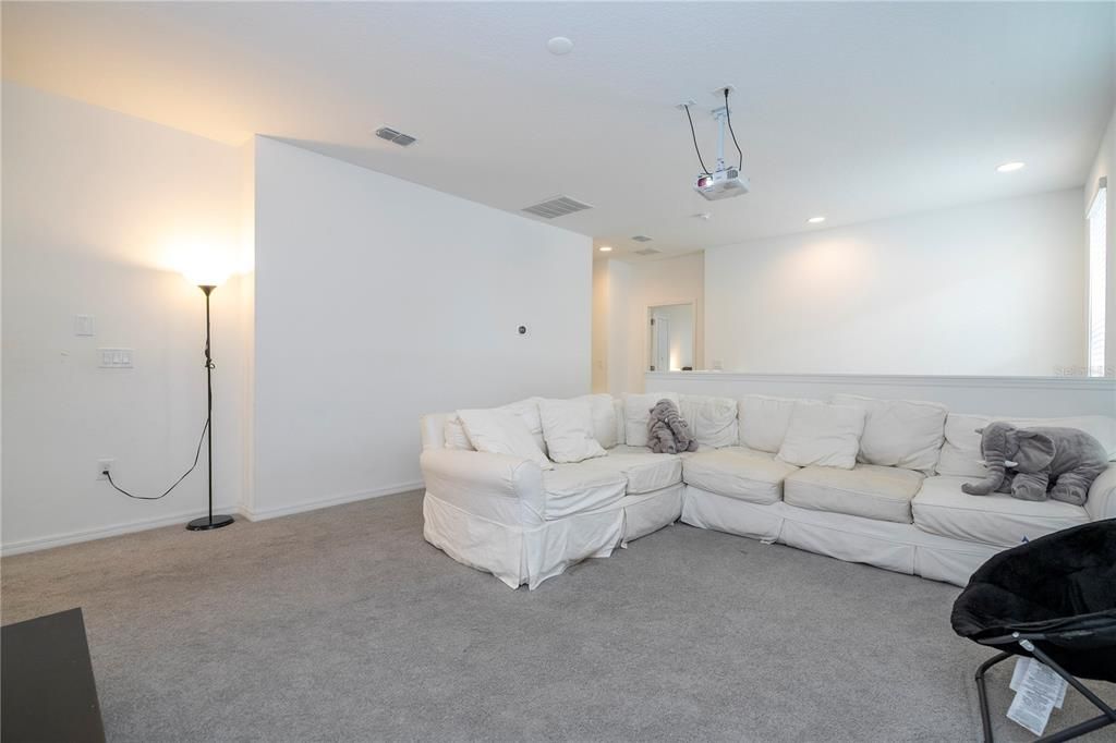 For Sale: $960,000 (5 beds, 4 baths, 3358 Square Feet)