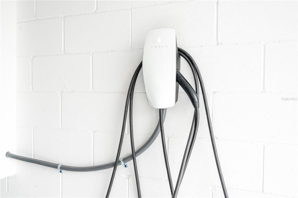 For Sale: $960,000 (5 beds, 4 baths, 3358 Square Feet)