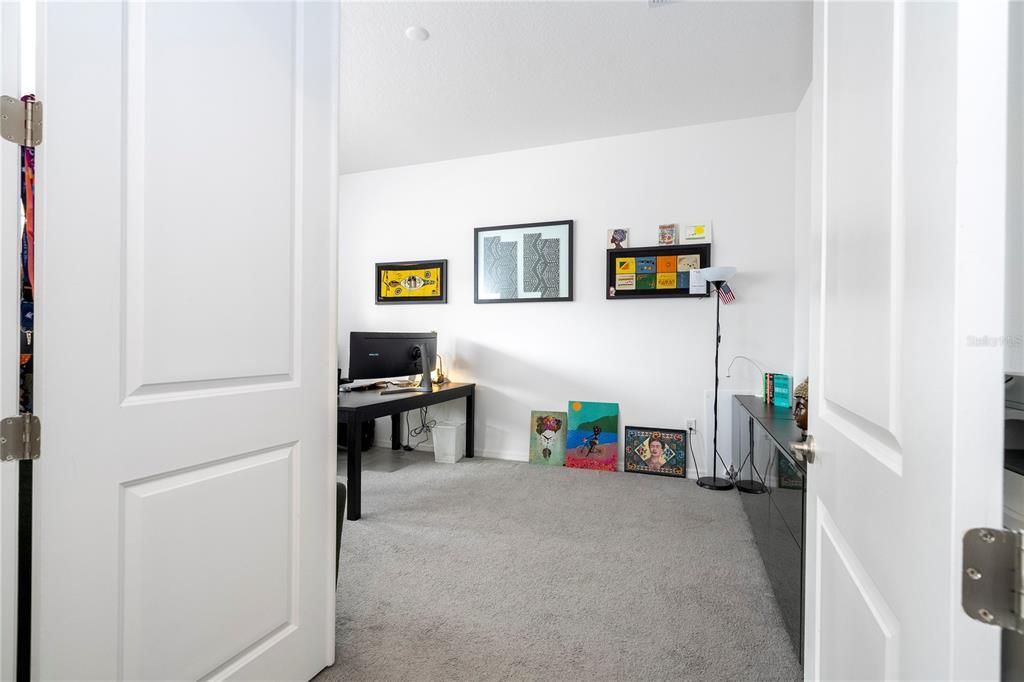 For Sale: $960,000 (5 beds, 4 baths, 3358 Square Feet)