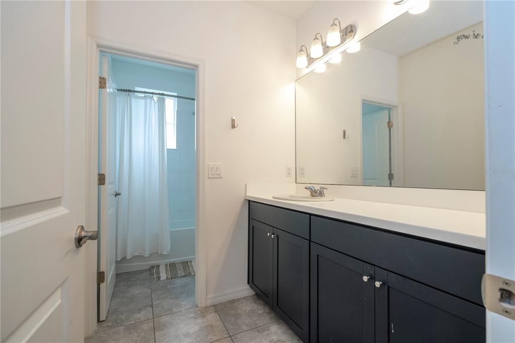 For Sale: $960,000 (5 beds, 4 baths, 3358 Square Feet)