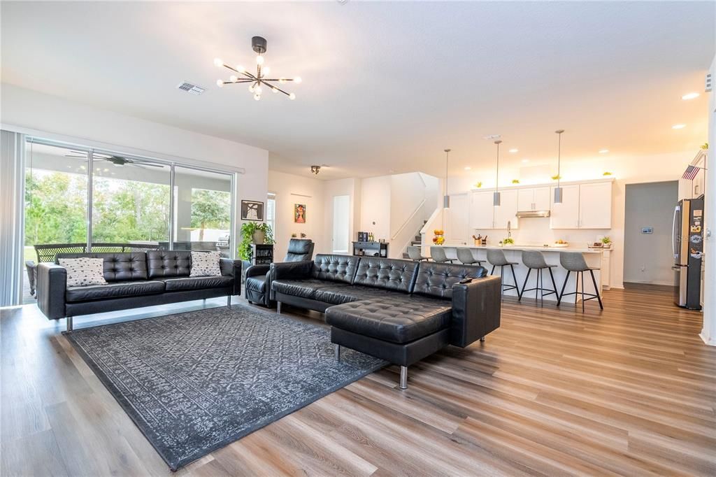 For Sale: $960,000 (5 beds, 4 baths, 3358 Square Feet)