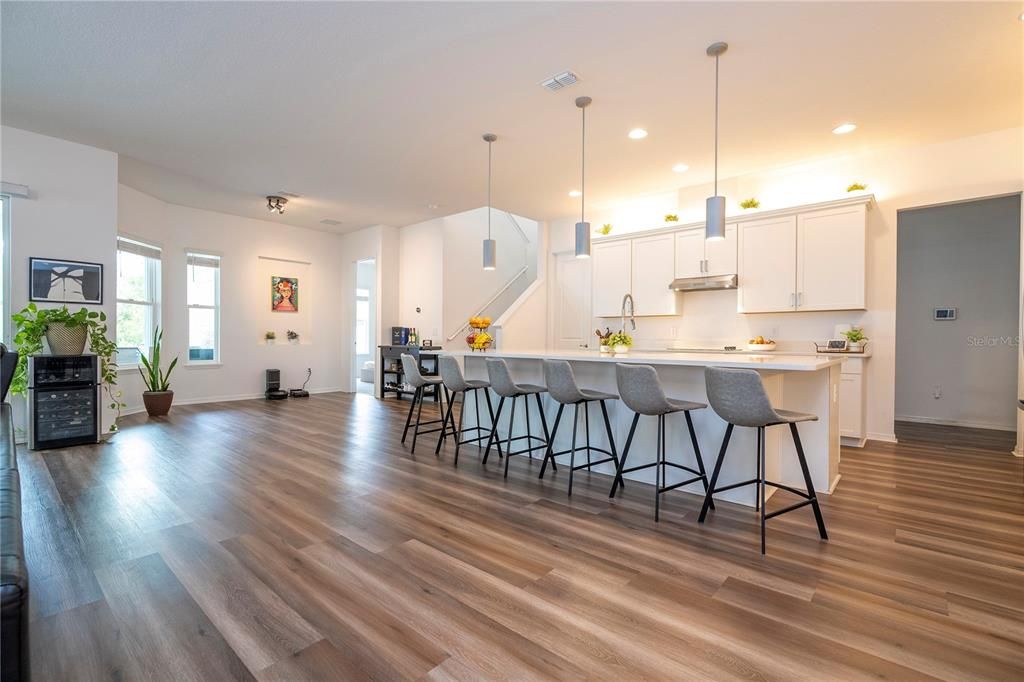 For Sale: $960,000 (5 beds, 4 baths, 3358 Square Feet)