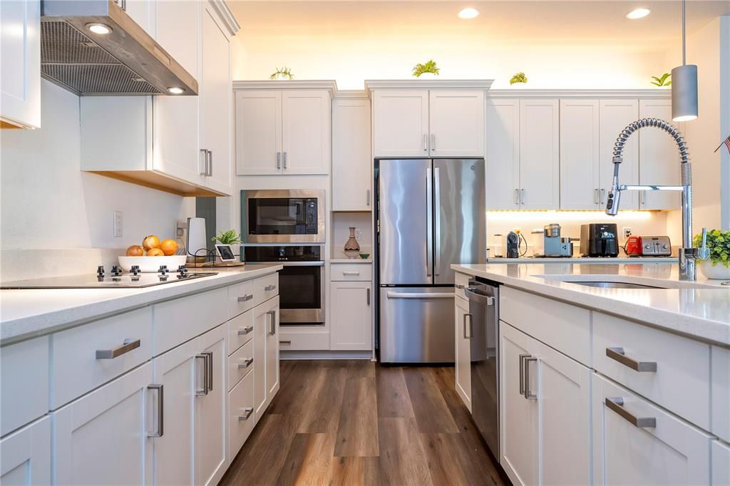 For Sale: $960,000 (5 beds, 4 baths, 3358 Square Feet)