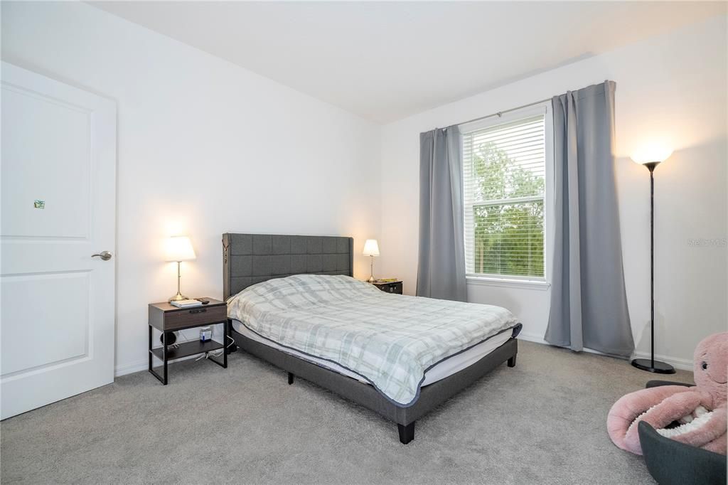 For Sale: $960,000 (5 beds, 4 baths, 3358 Square Feet)