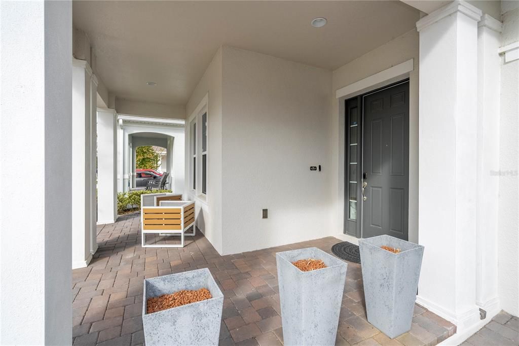 For Sale: $960,000 (5 beds, 4 baths, 3358 Square Feet)