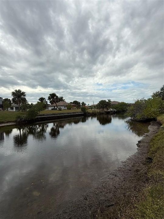 待售: $79,900 (0.23 acres)