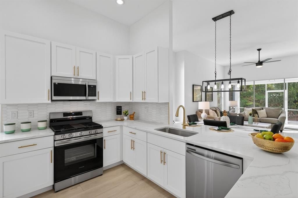 For Sale: $475,000 (3 beds, 2 baths, 1609 Square Feet)