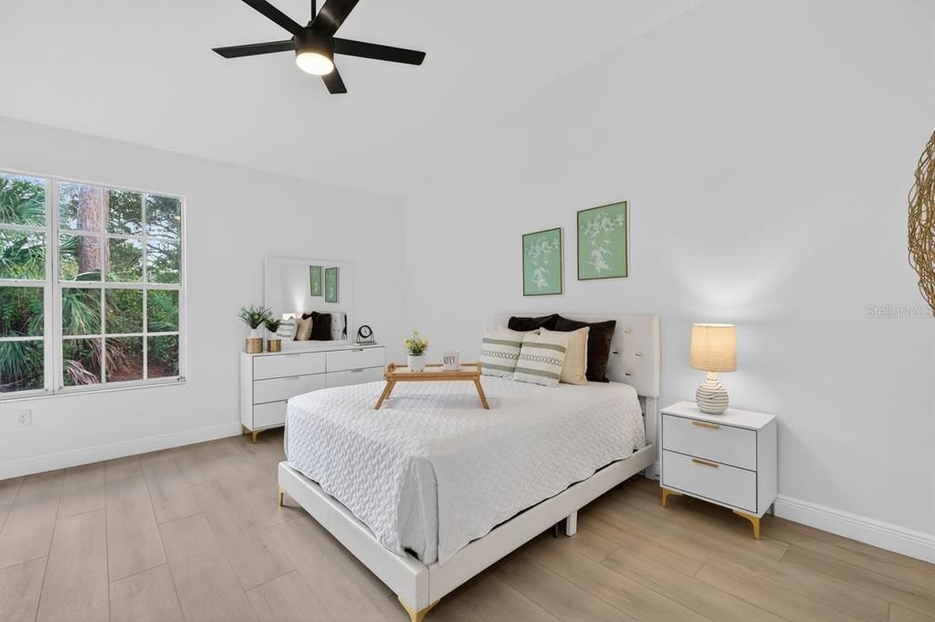 For Sale: $475,000 (3 beds, 2 baths, 1609 Square Feet)