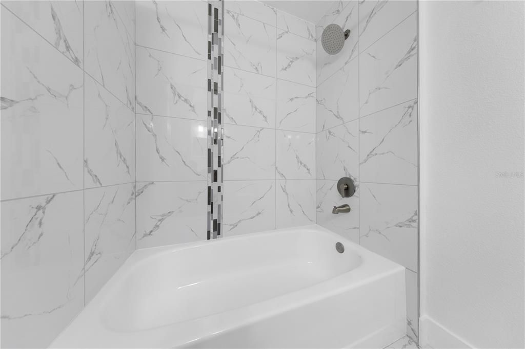 For Sale: $295,000 (2 beds, 2 baths, 1242 Square Feet)