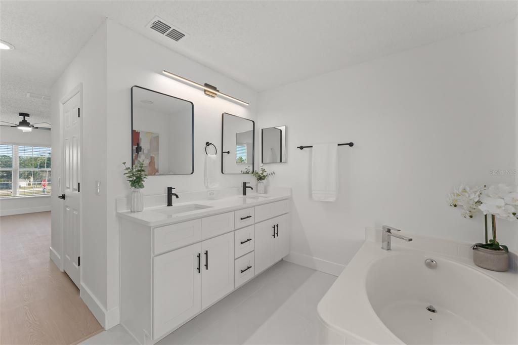 For Sale: $379,900 (4 beds, 2 baths, 2328 Square Feet)