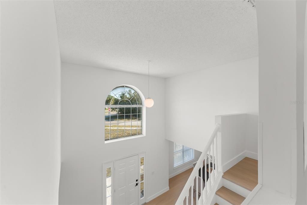 For Sale: $379,900 (4 beds, 2 baths, 2328 Square Feet)