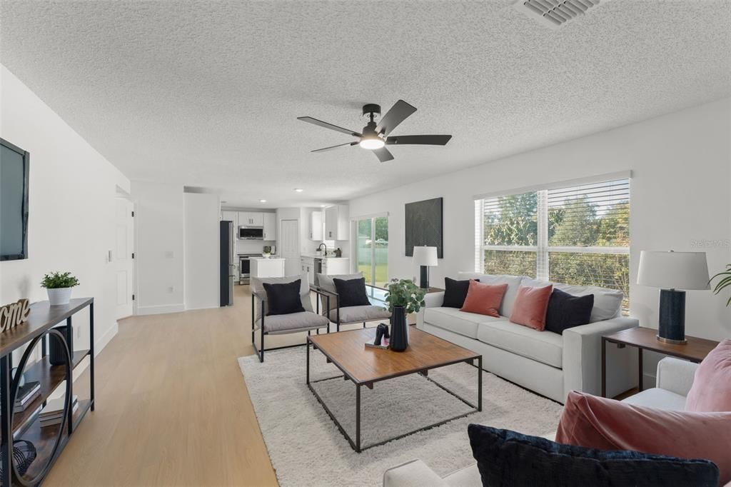 For Sale: $379,900 (4 beds, 2 baths, 2328 Square Feet)